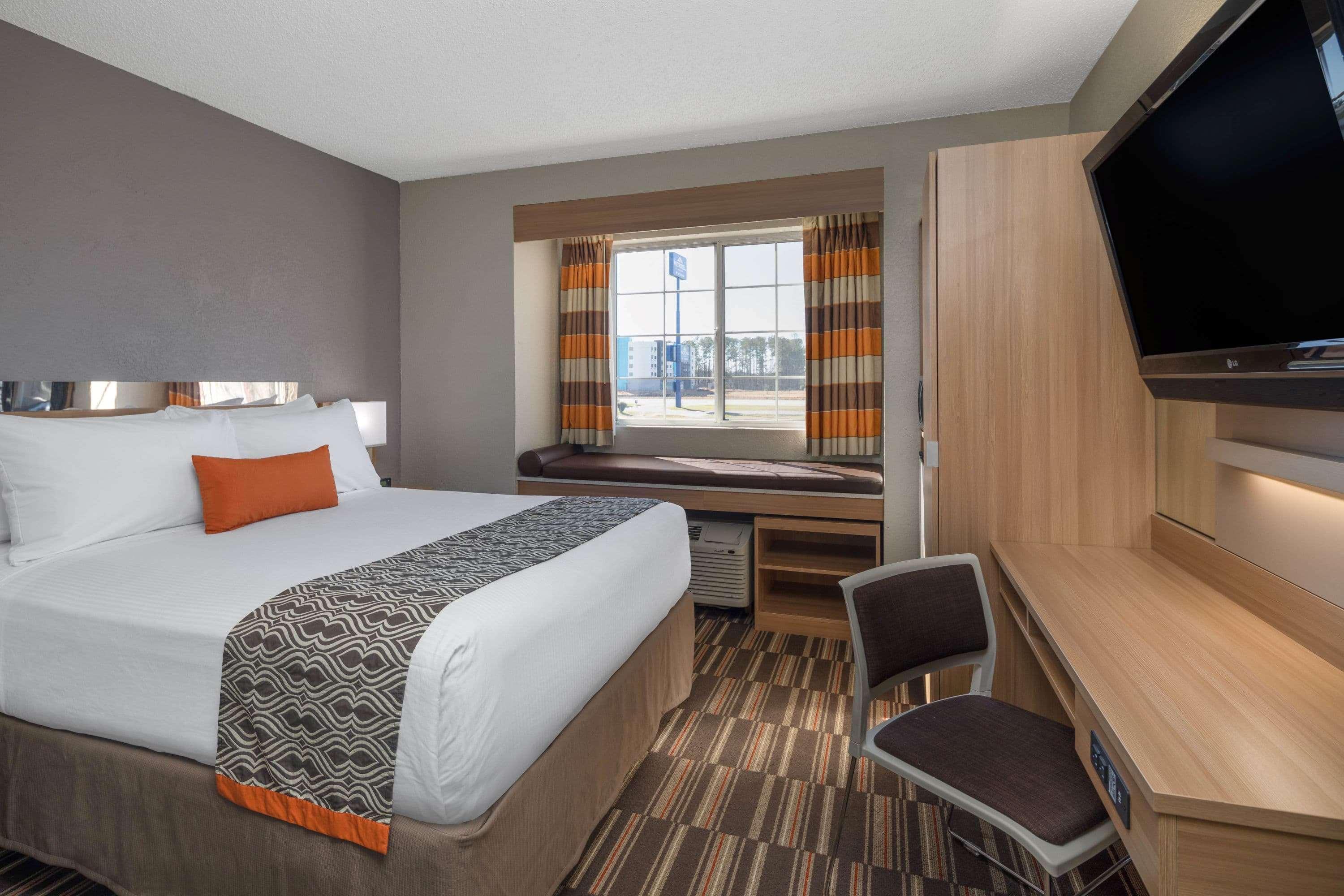 Microtel Inn & Suites By Wyndham Florencie Exteriér fotografie